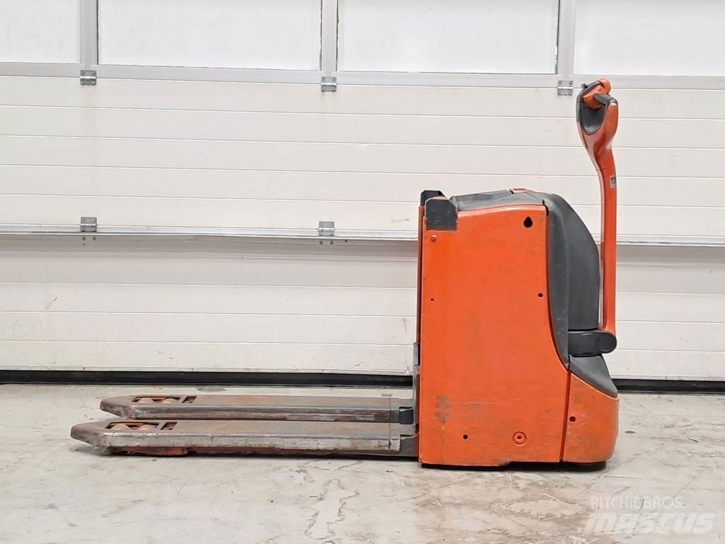 Linde T16L ローリフト