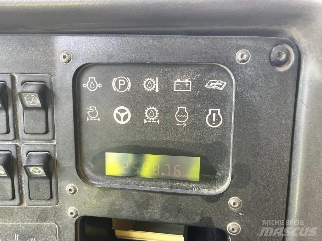 CAT 769 D リジットフレーム式ダンプトラック