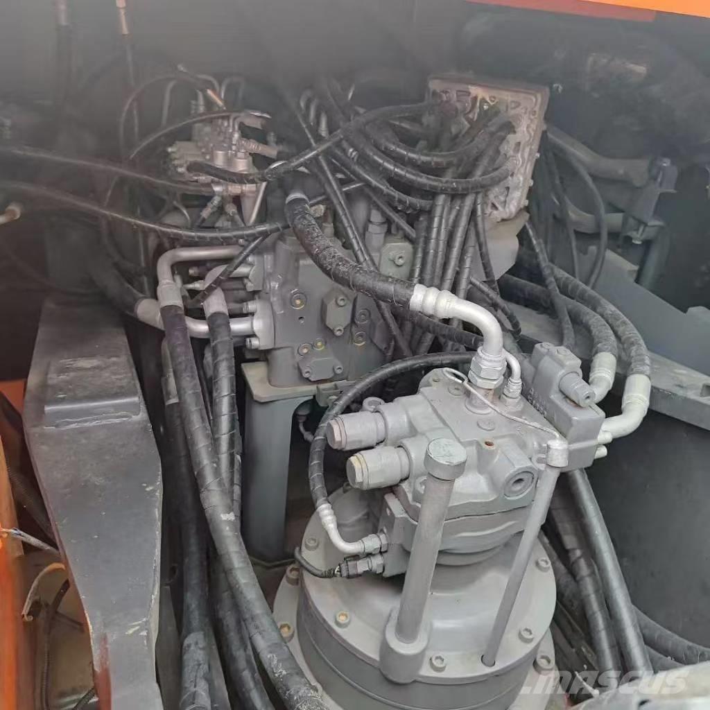 Hitachi 240-3 大型油圧ショベル12t以上（パワーショベル・ユンボ）
