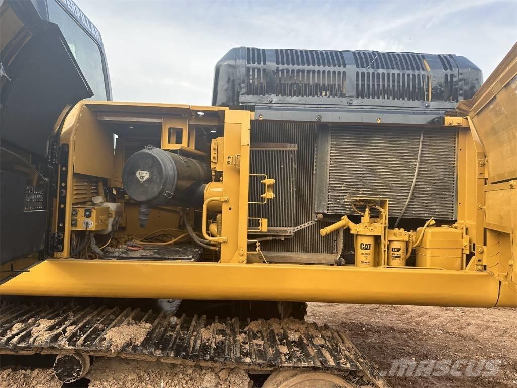 CAT 330DL 大型油圧ショベル12t以上（パワーショベル・ユンボ）
