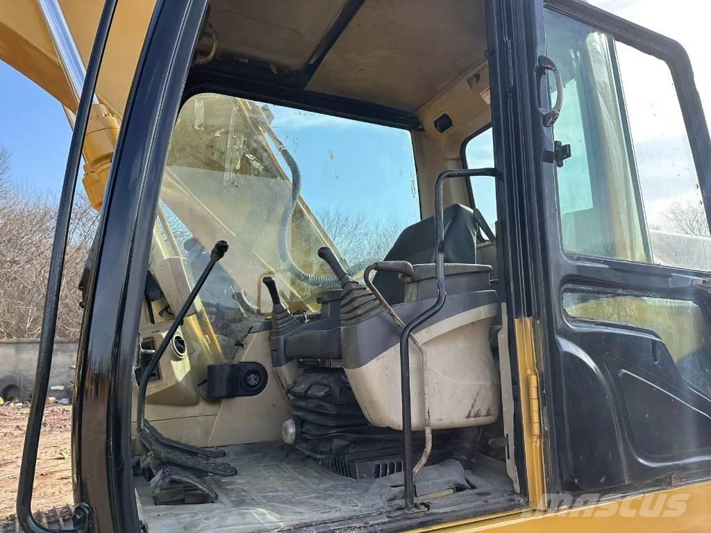 CAT 320 C 大型油圧ショベル12t以上（パワーショベル・ユンボ）