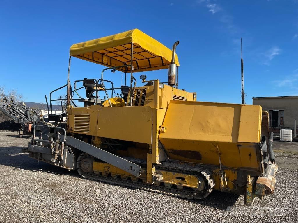 Vögele 1800 アスファルトフィニッシャ