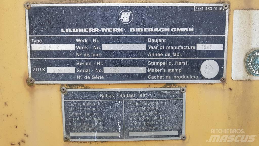 Liebherr K 32 タワークレーン