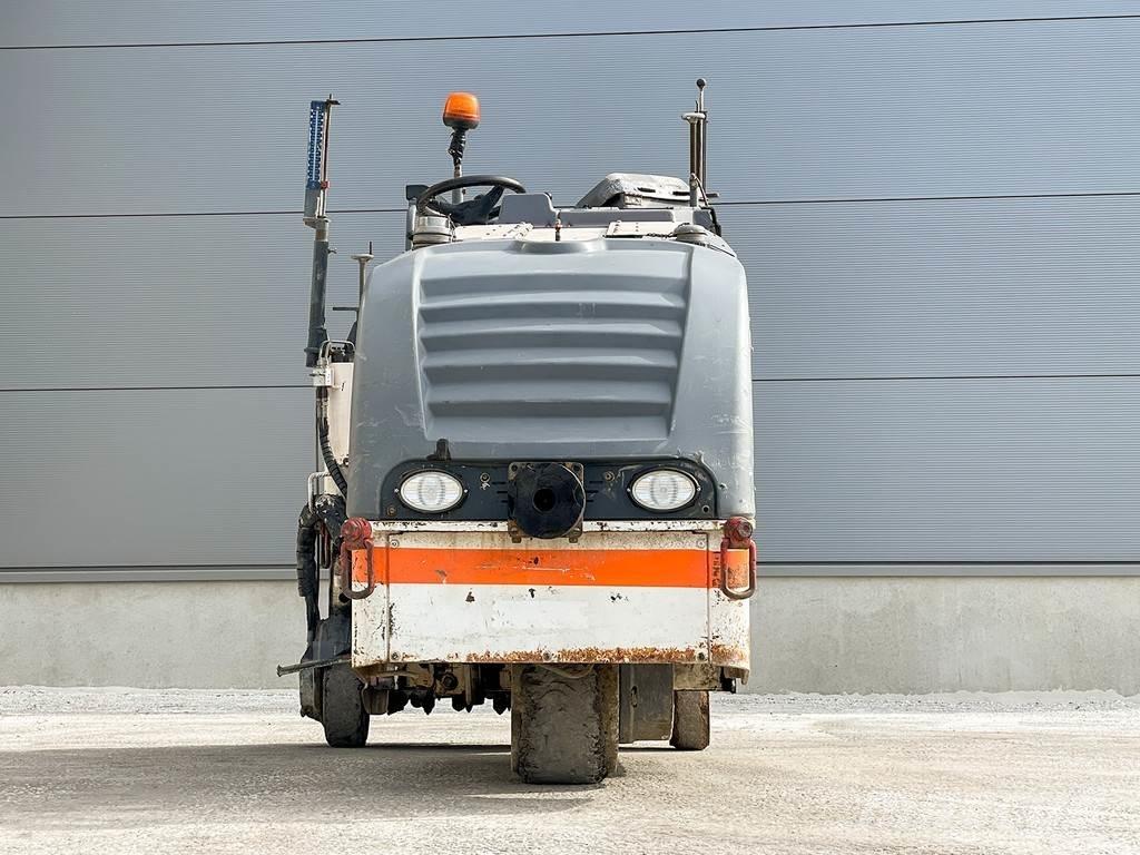 Wirtgen W 35 DC アスファルトコールドミリングマシーン