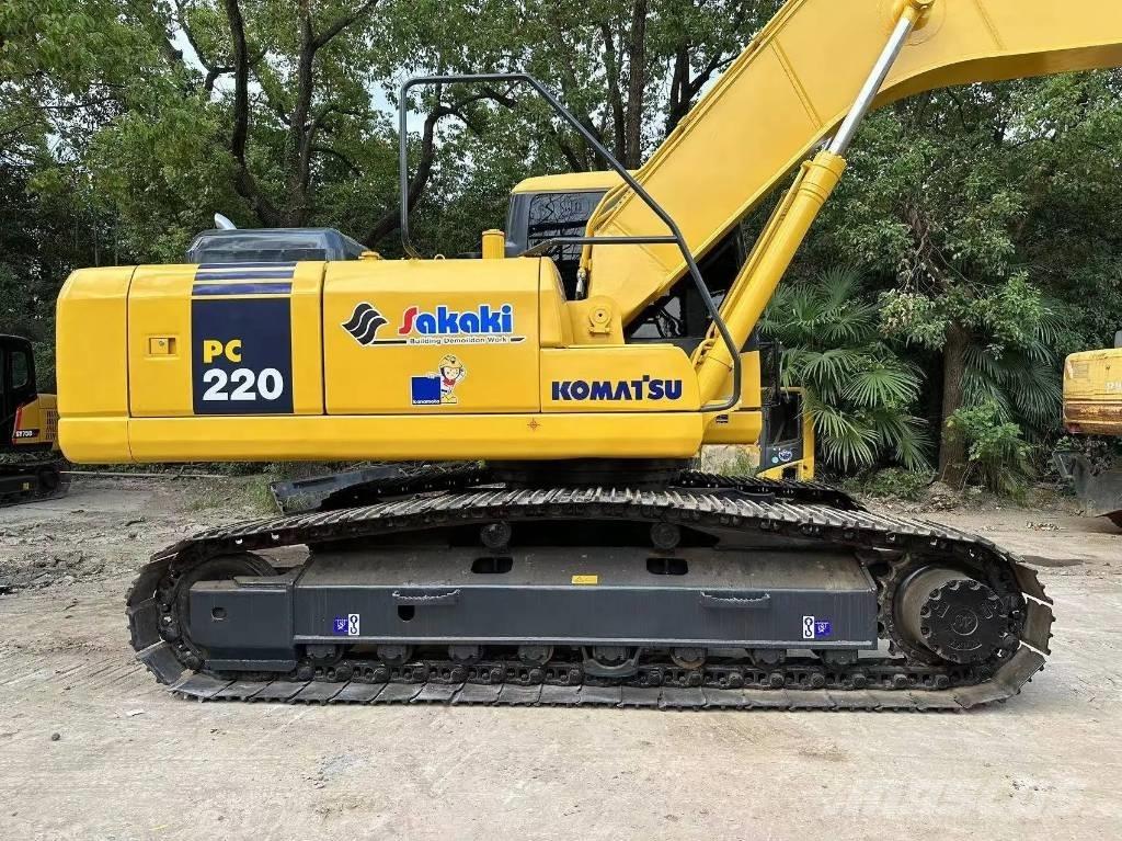 Komatsu PC220-8 大型油圧ショベル12t以上（パワーショベル・ユンボ）