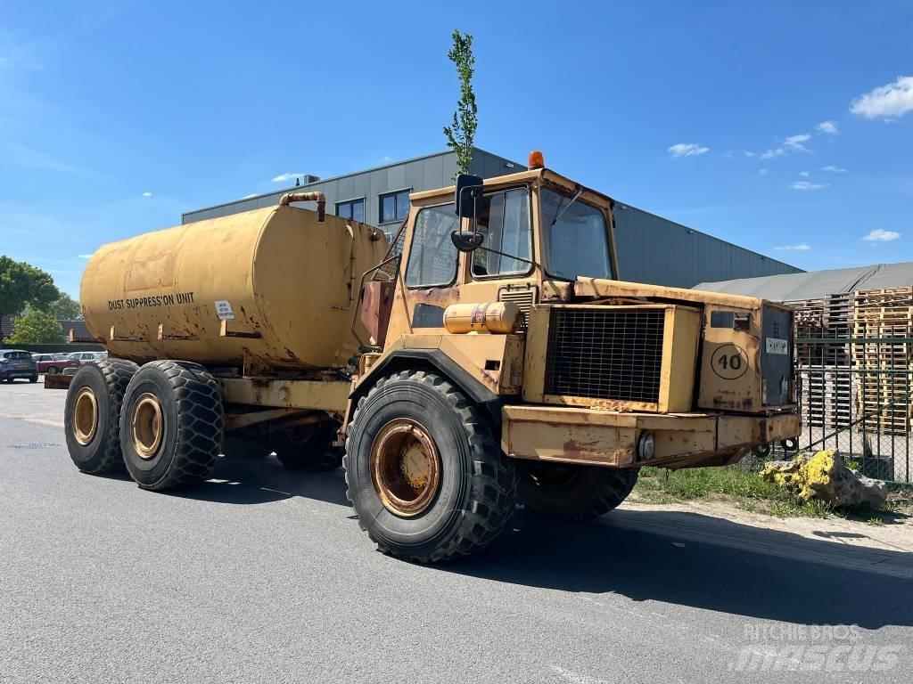 Volvo A 25 アーティキュレート式ダンプトラック