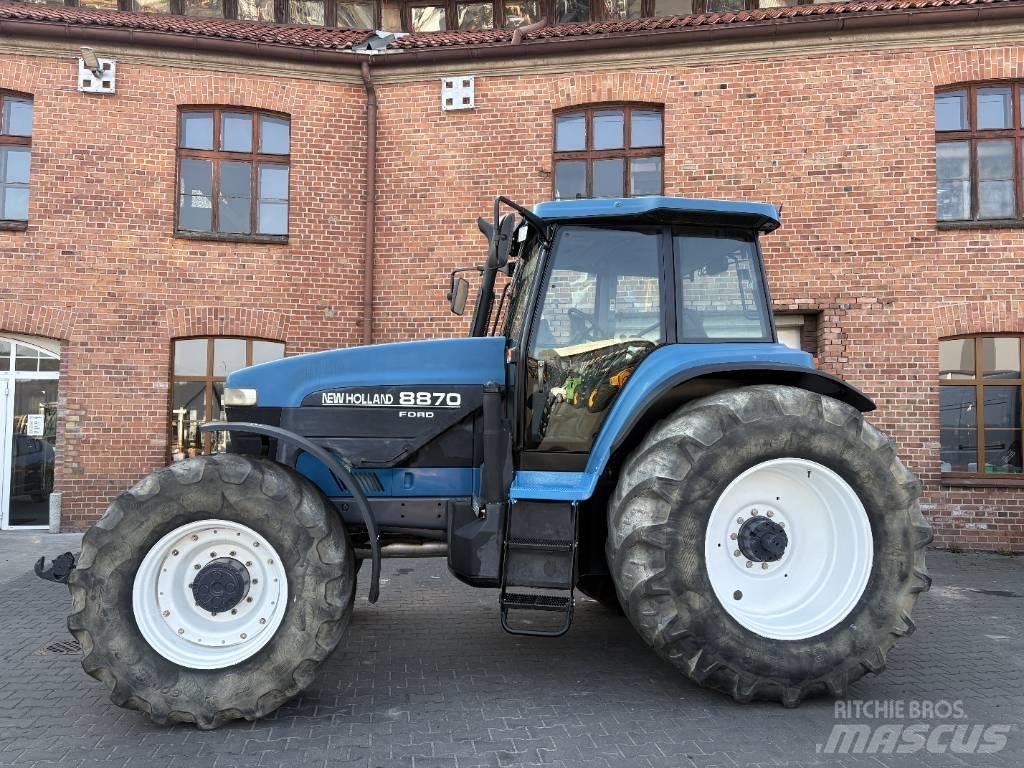 New Holland 8870 トラクター