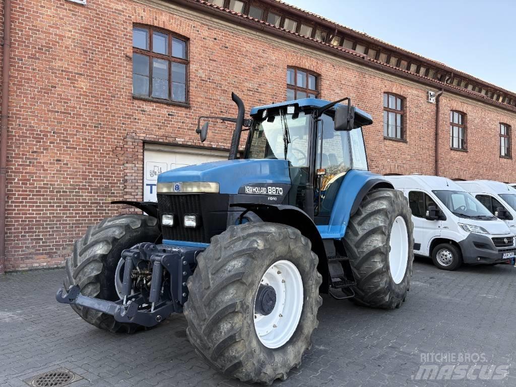 New Holland 8870 トラクター
