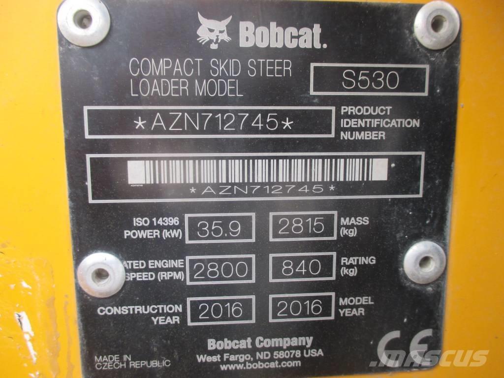 Bobcat S 530 スキッドステアローダー