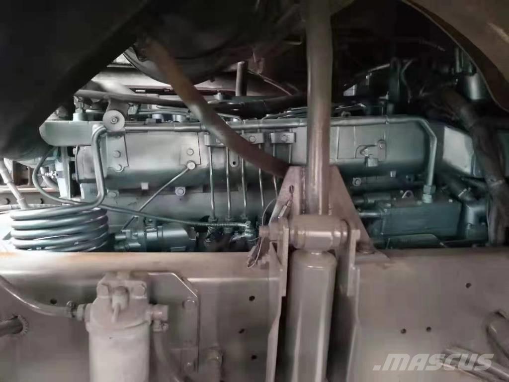 Howo 375 中古トラクターヘッド | トレーラーヘッド