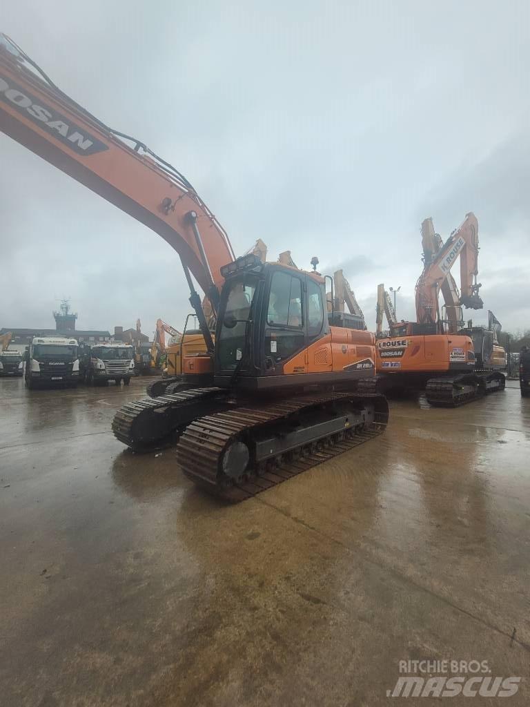 Doosan DX 210 LC-7 大型油圧ショベル12t以上（パワーショベル・ユンボ）
