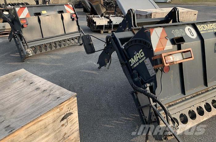 Bomag BS 180 砂と塩撒き専用車