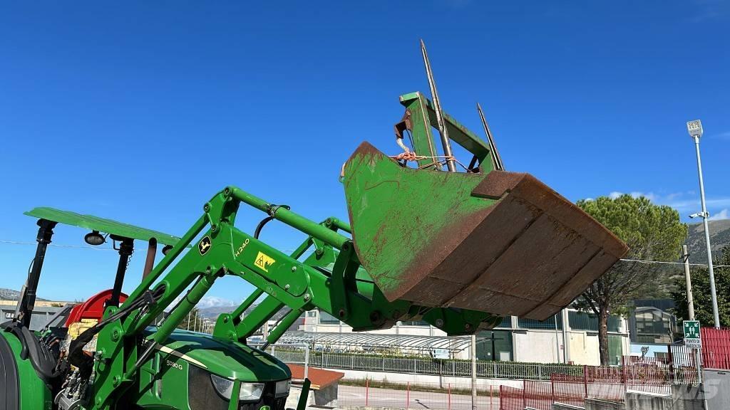 John Deere 5080 G トラクター
