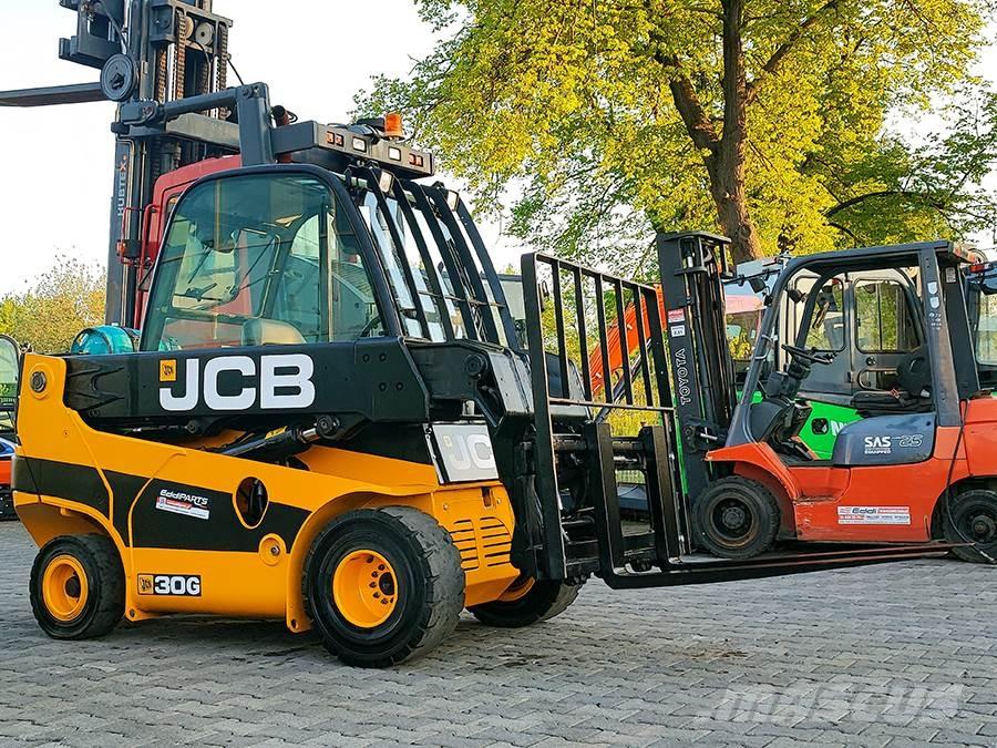 JCB TLT30G LPGフォークリフト