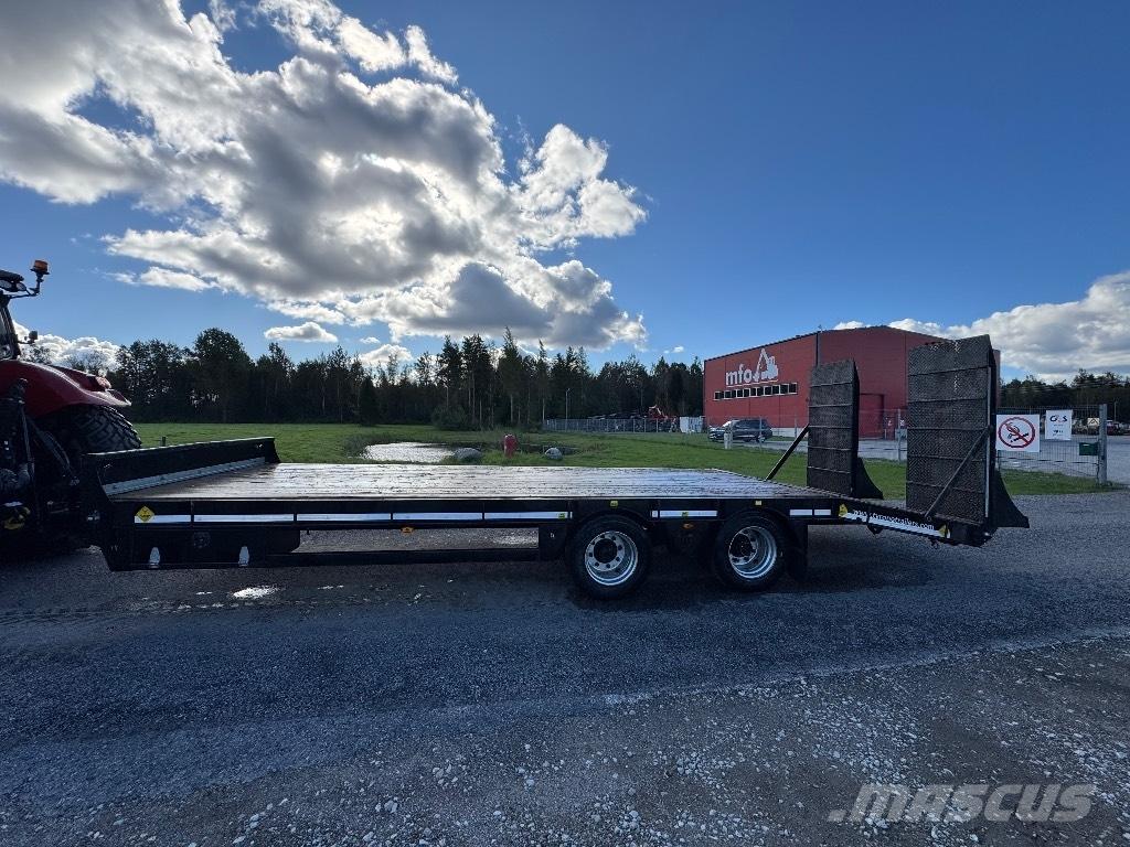 Tyrone 21T LL その他トレーラー