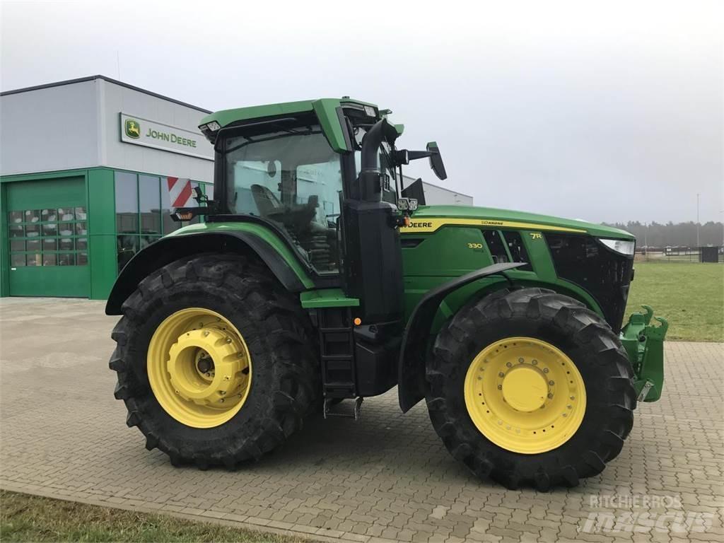 John Deere 7R 330 トラクター