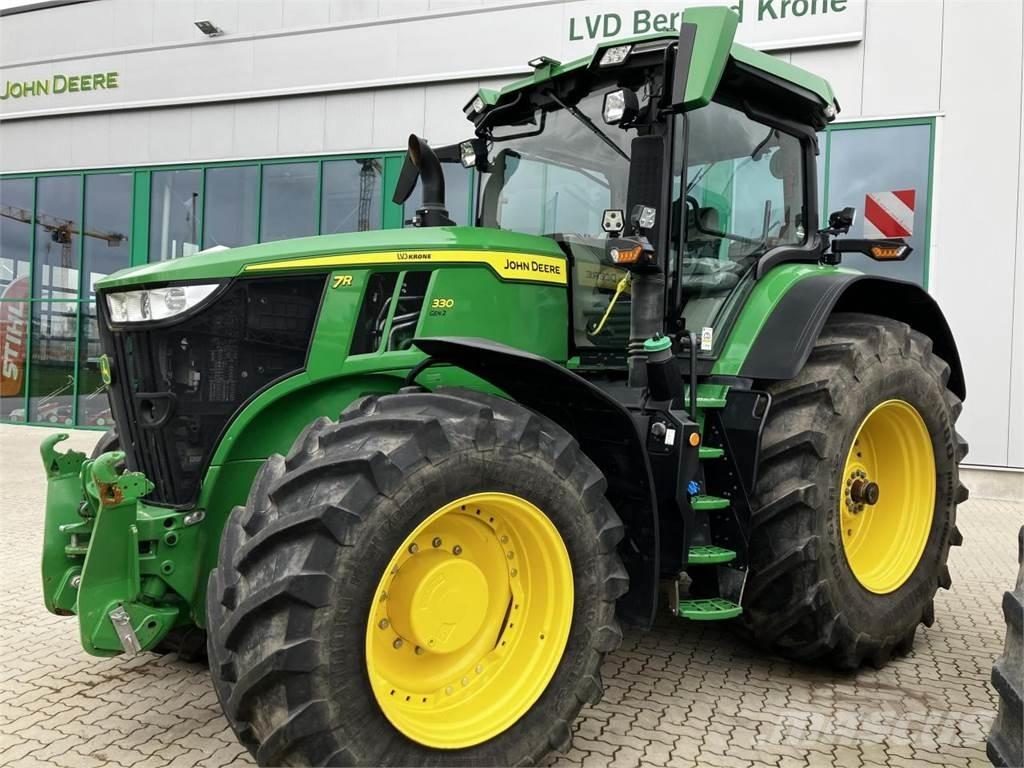 John Deere 7R 330 トラクター