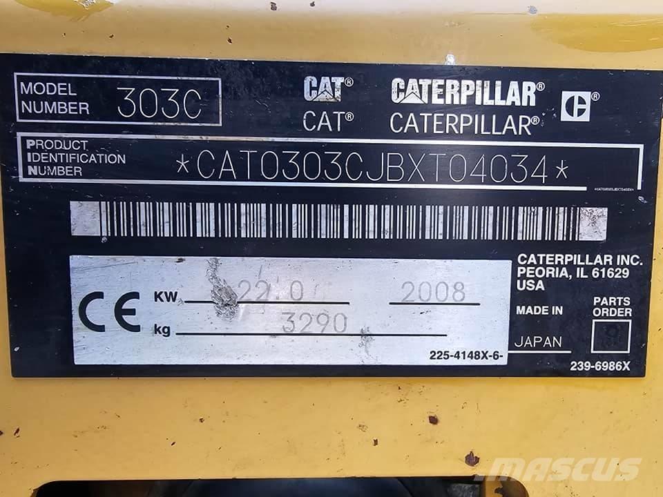 CAT 303 CR ミニ油圧ショベル 7t以下（ミニユンボ・ミニディガー）