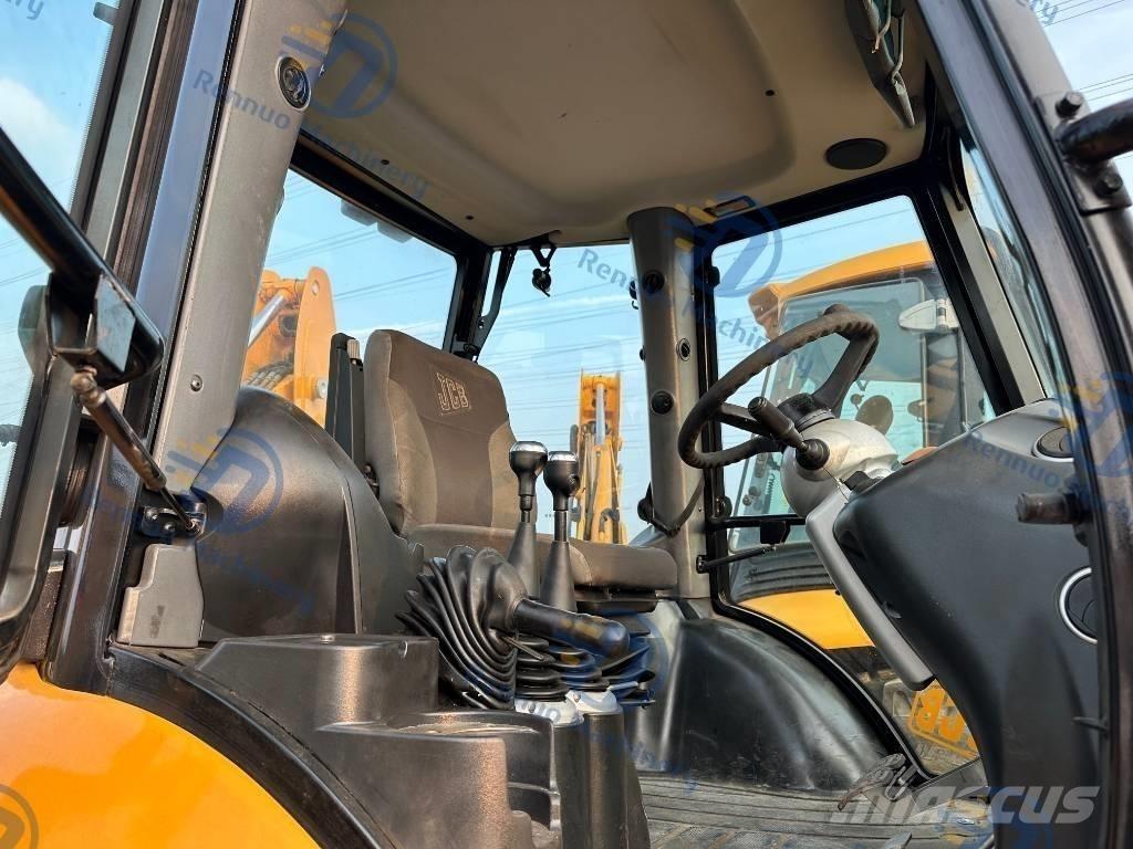 JCB 4 CX バックホーローダー