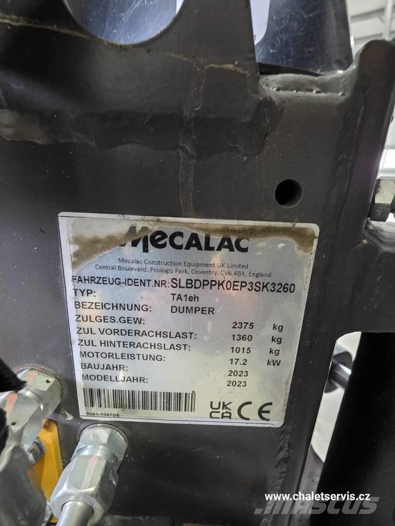 Mecalac TA 1 EH サイト　ダンプ