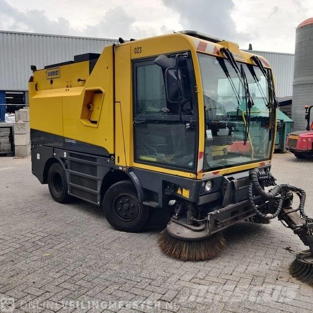 Schmidt Cleango 路面清掃機