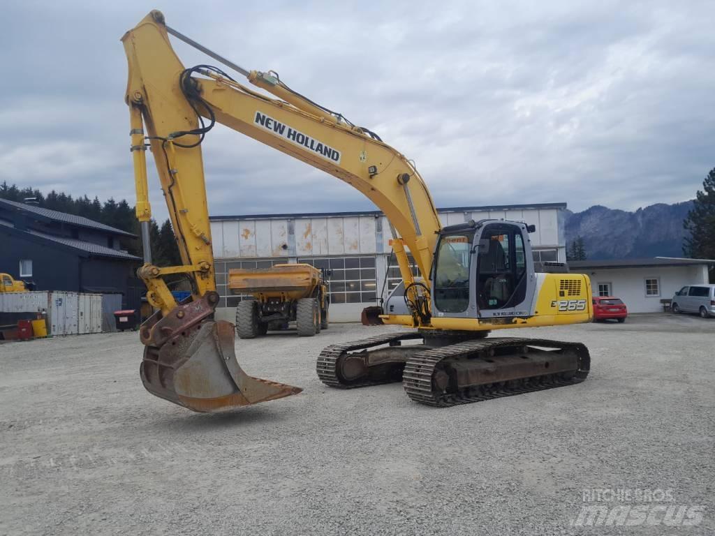New Holland E 265 大型油圧ショベル12t以上（パワーショベル・ユンボ）
