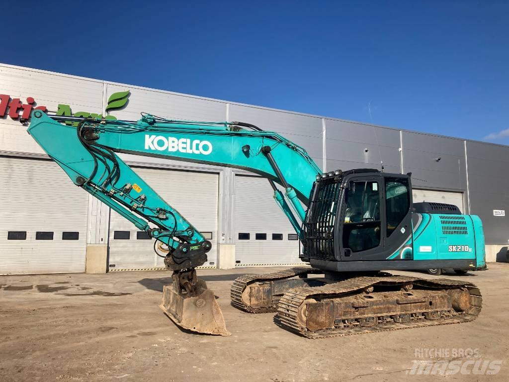 Kobelco SK 210 LC-10 大型油圧ショベル12t以上（パワーショベル・ユンボ）