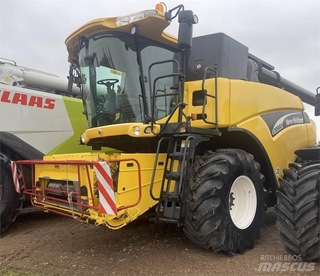 New Holland CR 980 コンバイン