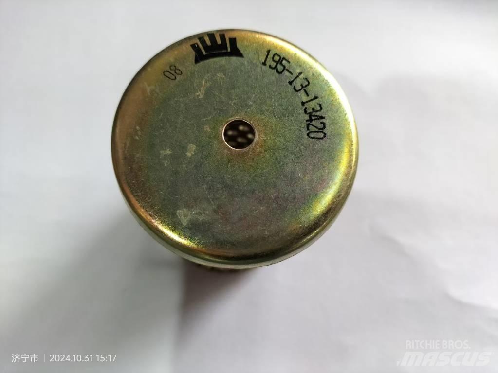 Shantui SD 22 W 油圧機