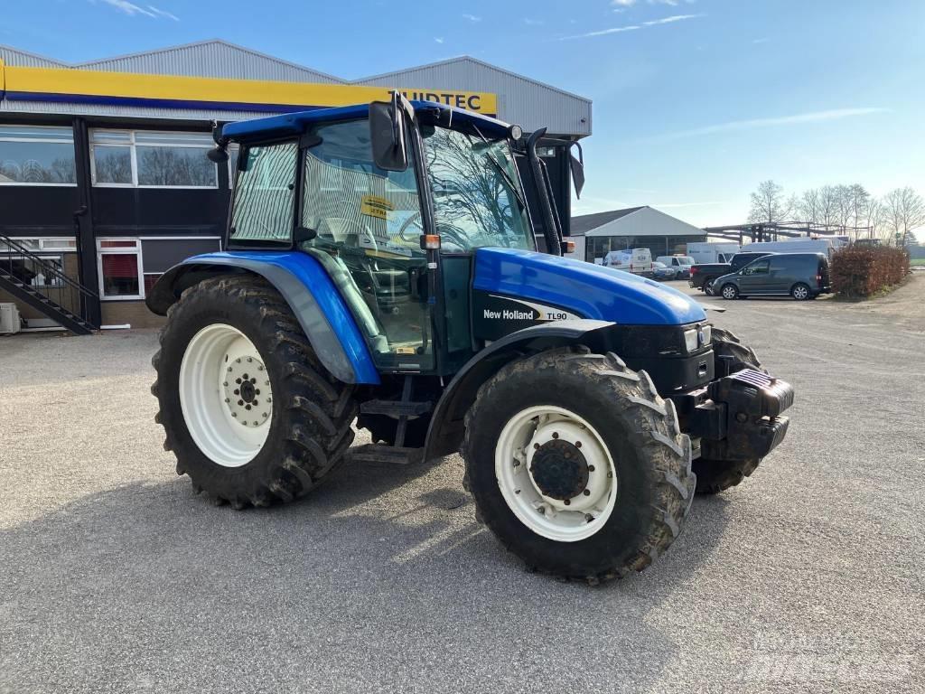 New Holland TL 90 トラクター