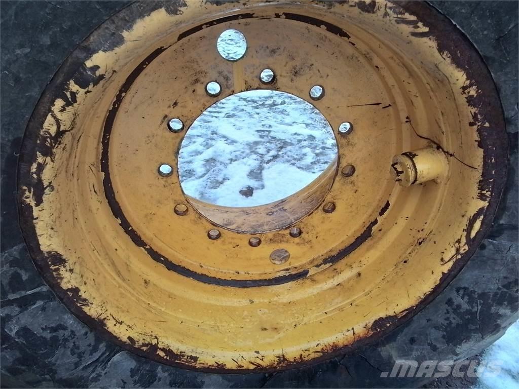 Rottne H20 24x30,5 タイヤ、ホイル、リム