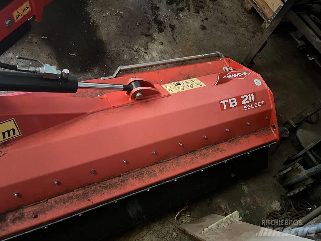 Kuhn TB 211 モアー