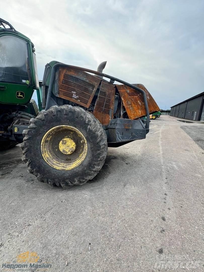 John Deere 1470G ハーベスター