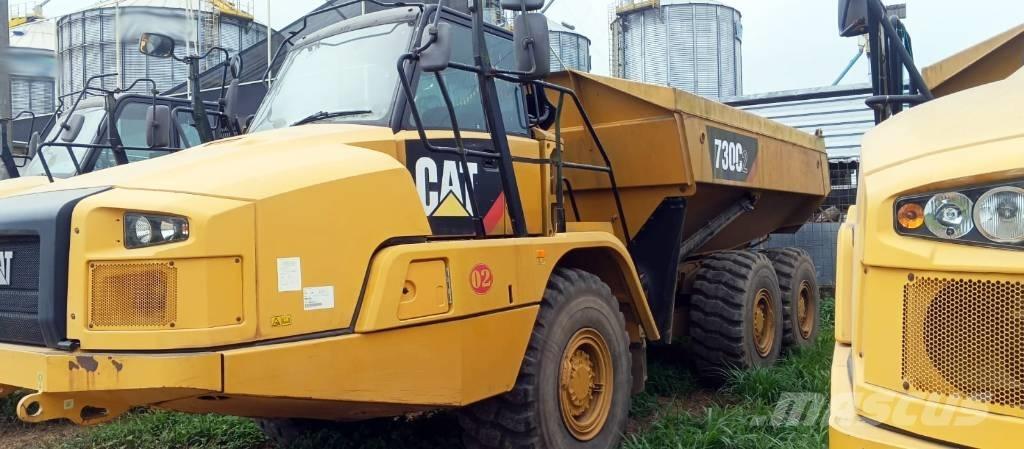CAT 730 C 2 アーティキュレート式ダンプトラック