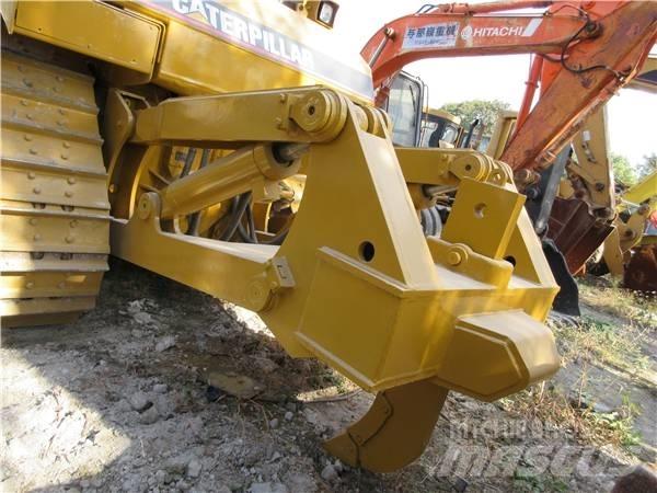 CAT D 6 R ブルドーザー