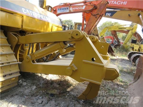CAT D 6 R ブルドーザー