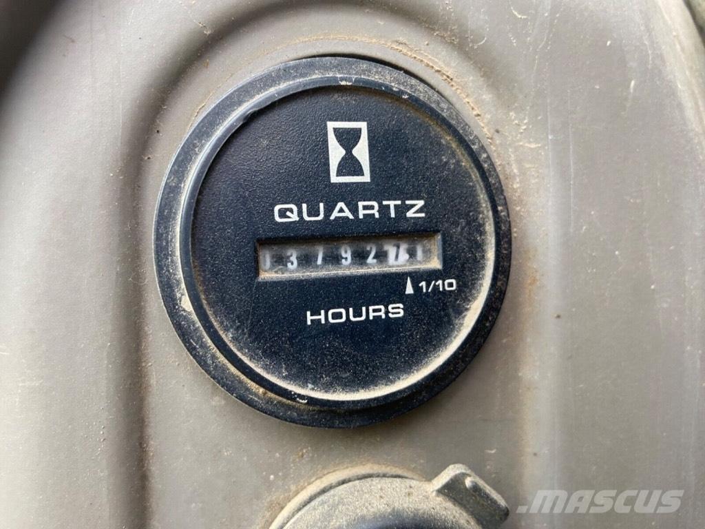 CASE CX 55 B ミニ油圧ショベル 7t以下（ミニユンボ・ミニディガー）