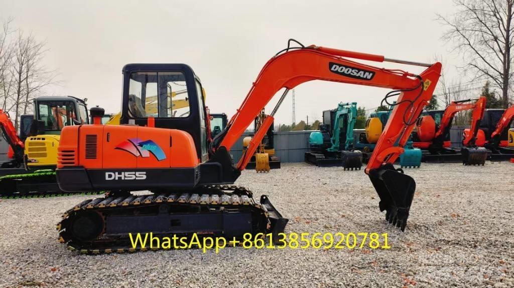 Doosan DH 55 ミニ油圧ショベル 7t以下（ミニユンボ・ミニディガー）