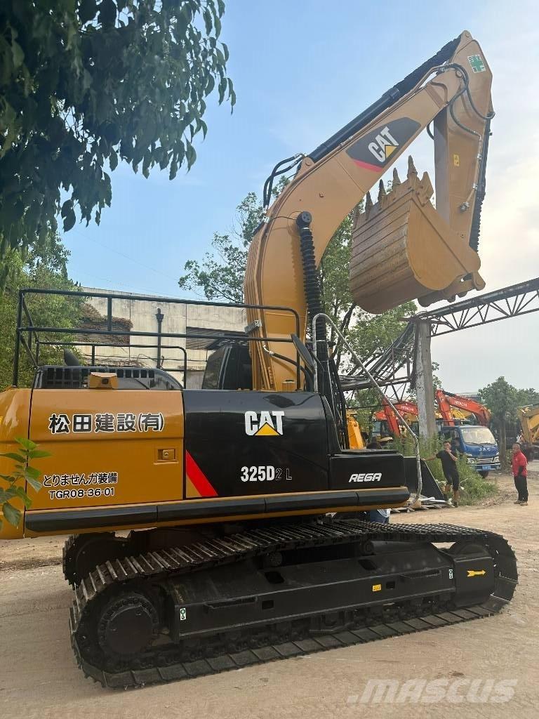 CAT CAT325D 大型油圧ショベル12t以上（パワーショベル・ユンボ）