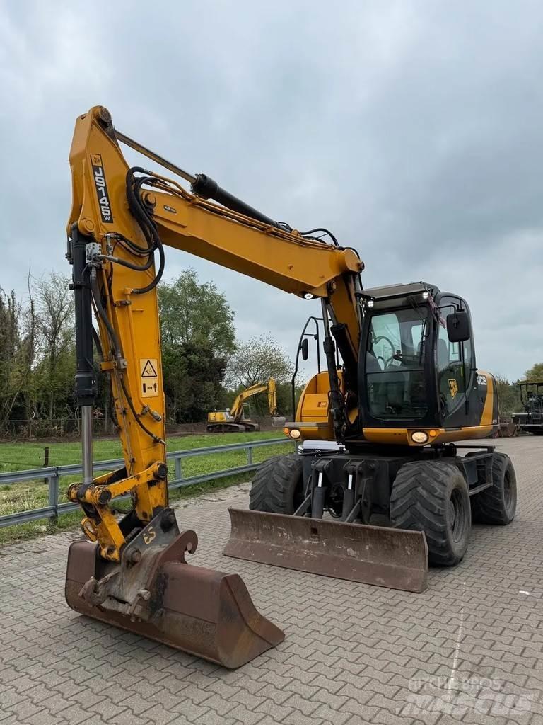 JCB JS 145W ホイール式油圧ショベル（パワーショベル・ユンボ・バックホー）