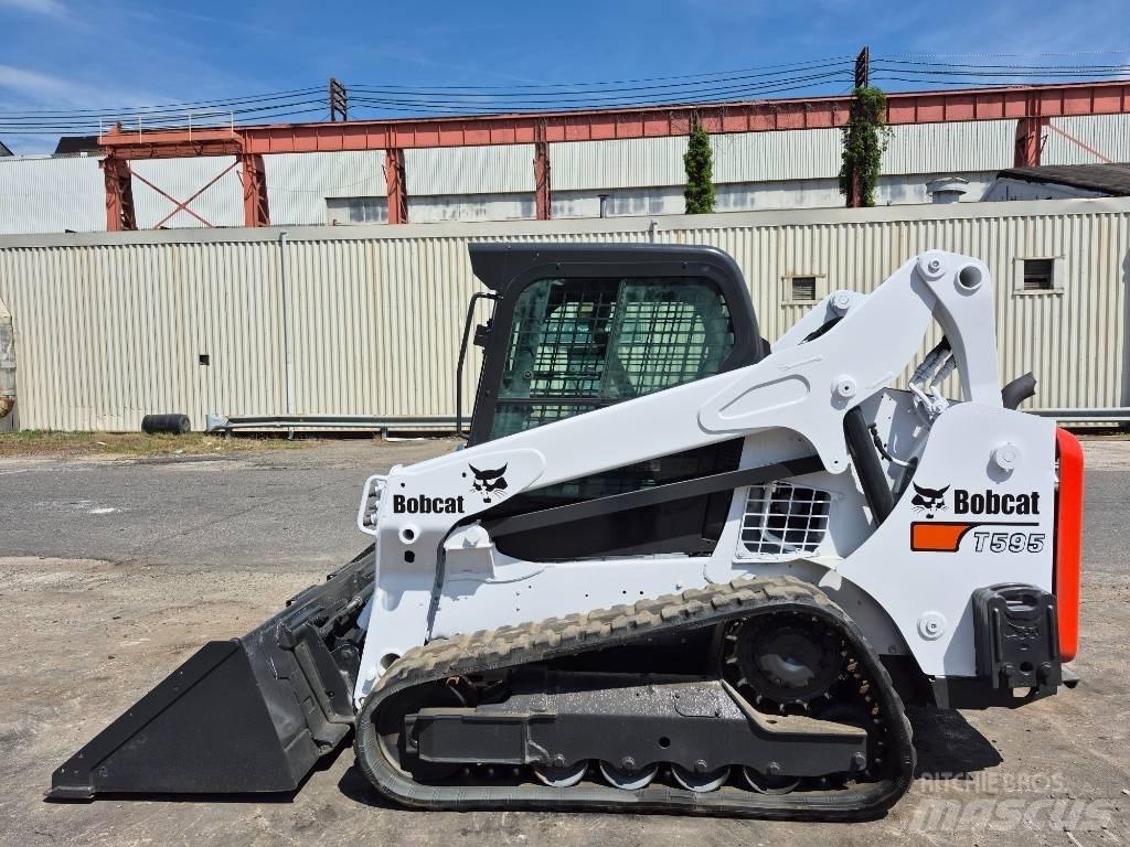 Bobcat T595 スキッドステアローダー
