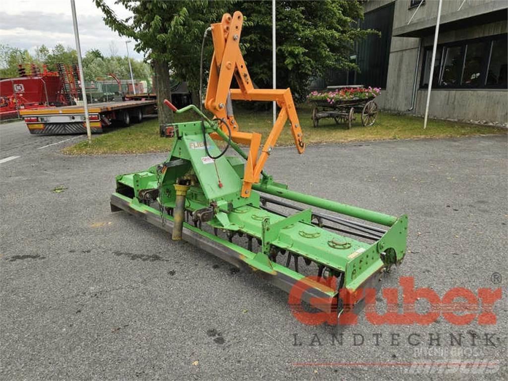 Fliegl S 3000 パワーハローとロータリーハロー