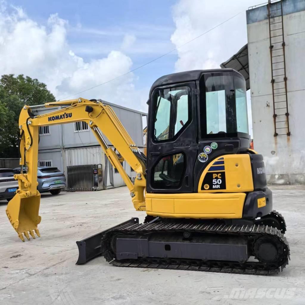 Komatsu PC 50 MR-2 ミニ油圧ショベル 7t以下（ミニユンボ・ミニディガー）