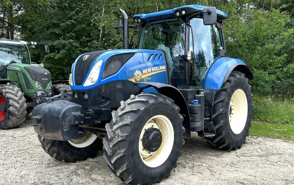 New Holland T 7.175 トラクター