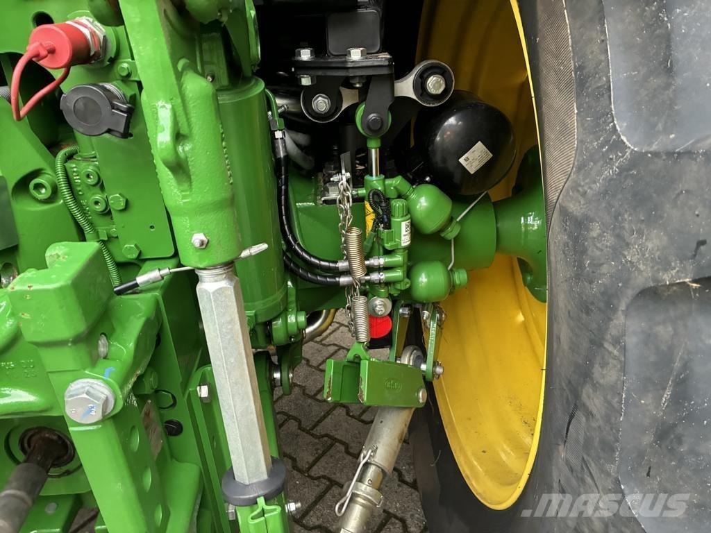 John Deere 6R150 トラクター
