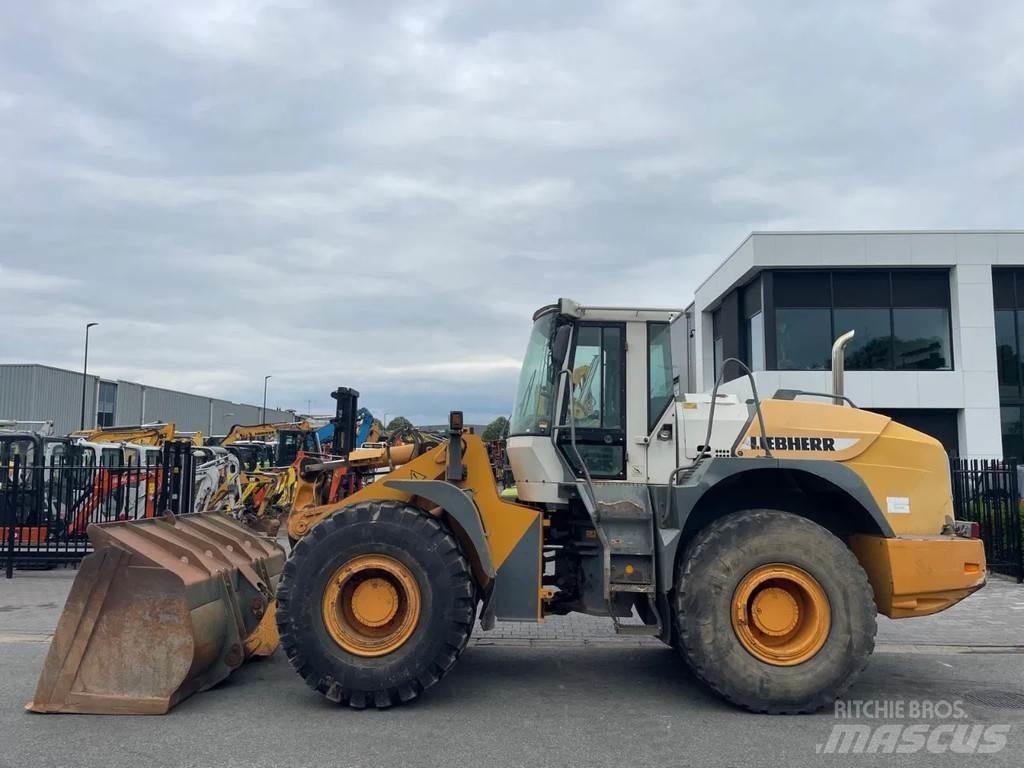 Liebherr L544 ホイールローダー・タイヤショベル