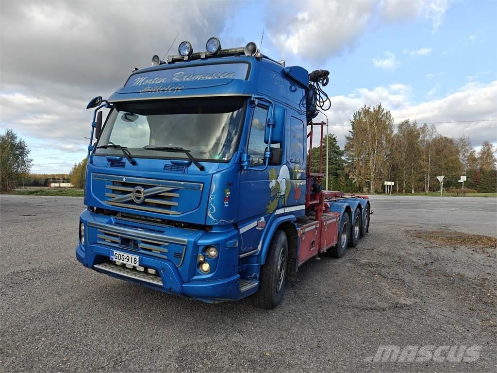 Volvo FMX クレーントラック、ユニック車