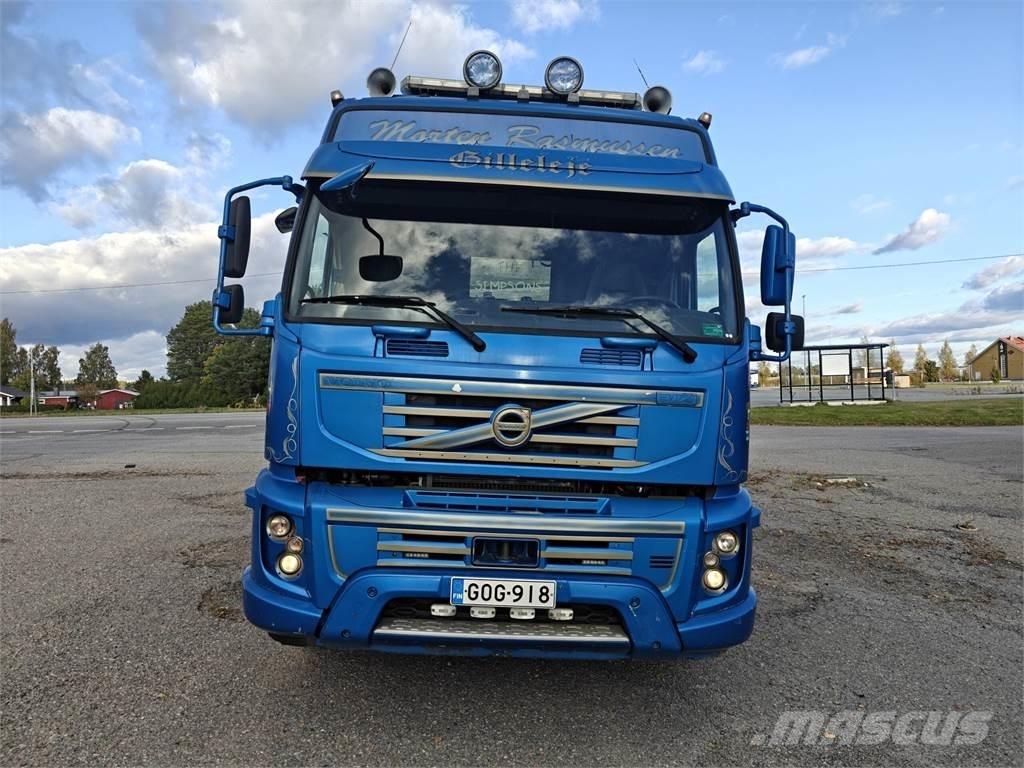Volvo FMX クレーントラック、ユニック車