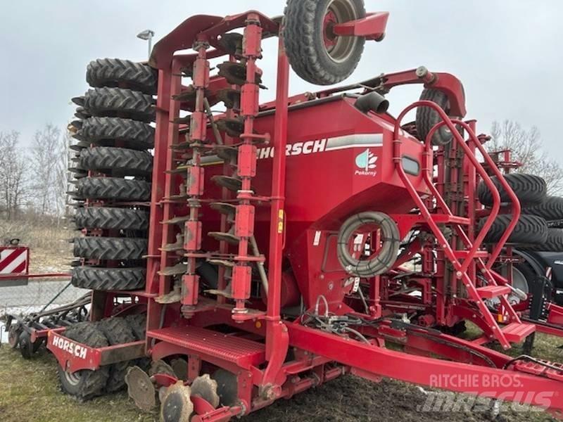 Horsch Pronto 8 DC コンビネーションドリル