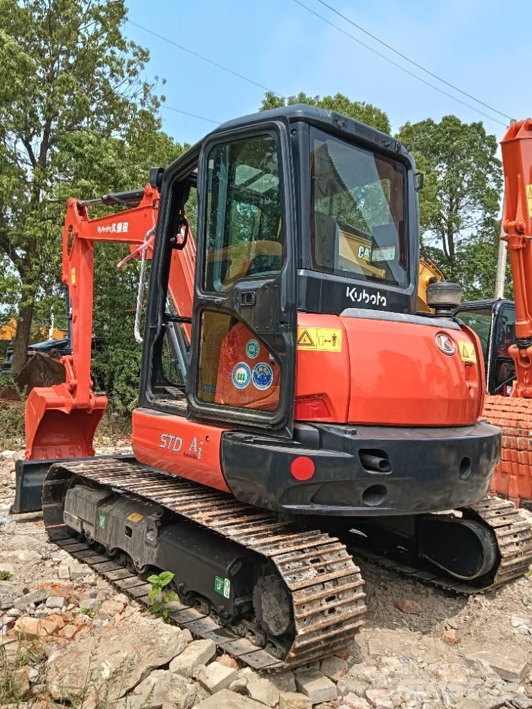 Kubota KX 165 ミニ油圧ショベル 7t以下（ミニユンボ・ミニディガー）